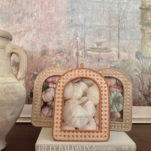 NWT Shabby Chic Decorative Rattan Style Frames set of 3